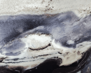 Captura de Pantalla 2025-05-08 a la(s) 1.15.57 Roca Jade Púrpura